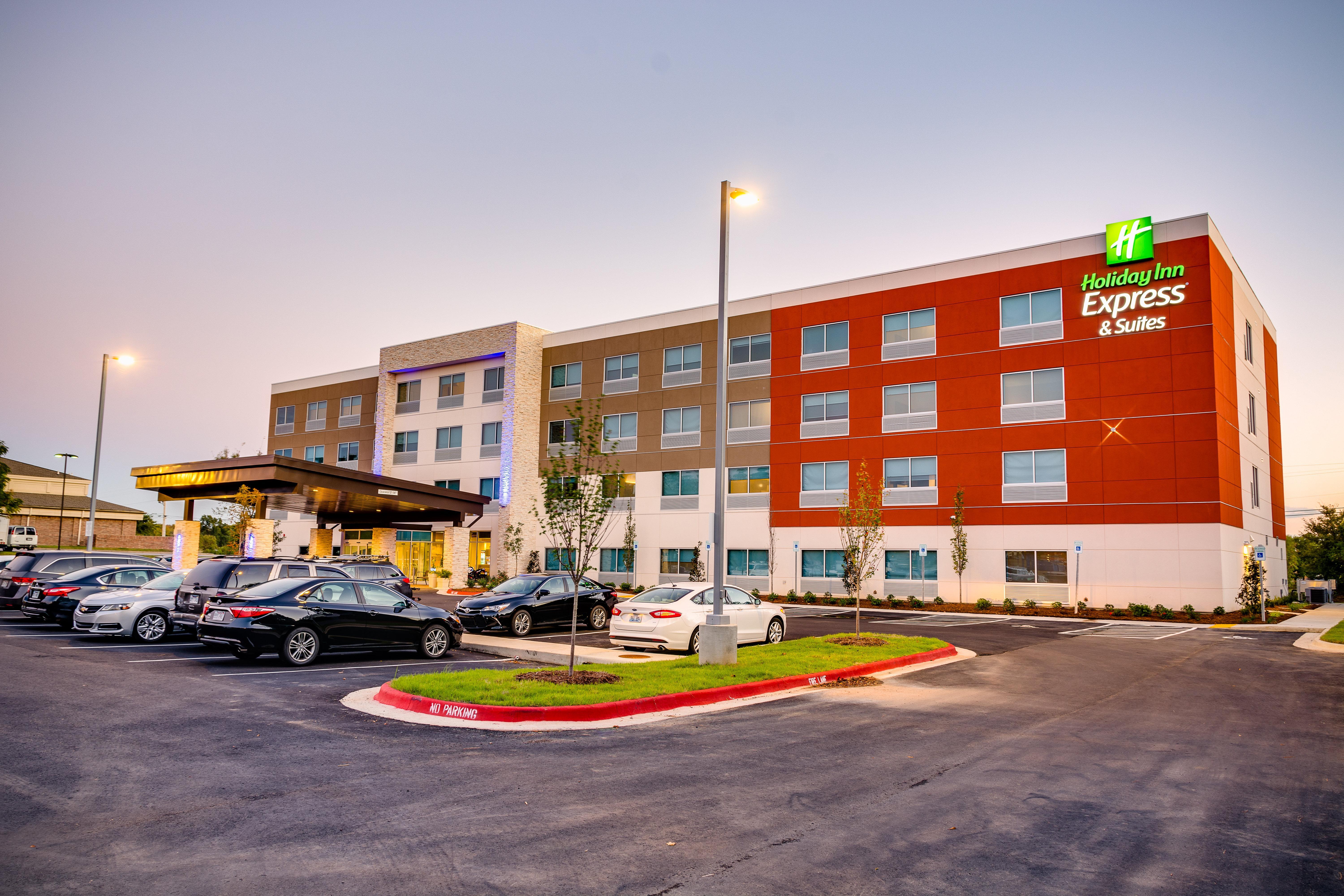 Holiday Inn Express & Suites Russellville By Ihg Екстер'єр фото